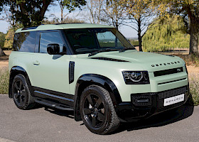 2023/23 Land Rover Defender 90 D300 75th Limited Edition